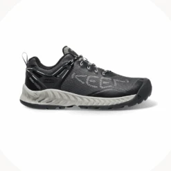 Keen NXIS EVO Waterproof — Men's